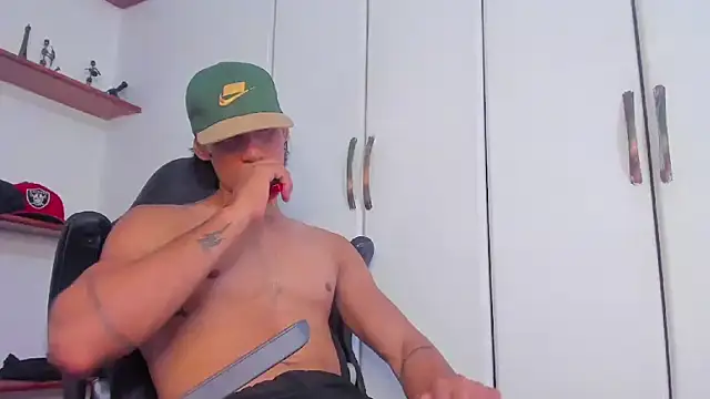 Jonryder_'s Live XXX Chat