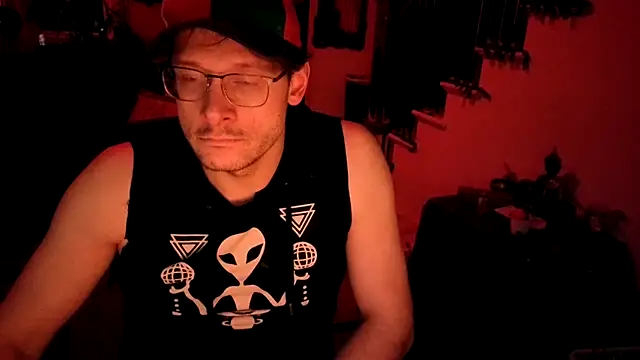 MasterDaddyCool Chat XXX live
