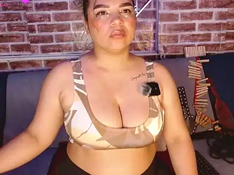 emma_bdsm_n Live XXX chat