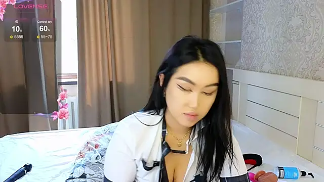 Diana_Moon_ Live XXX-chat