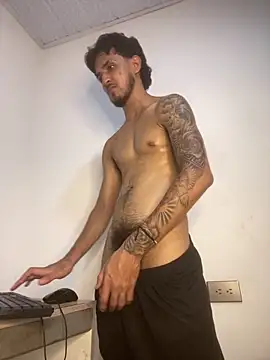 Kriss_Edwards' Live XXX Chat