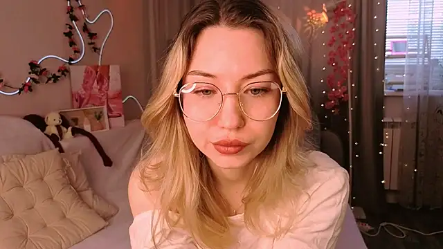 lusciousslily's Live XXX Chat
