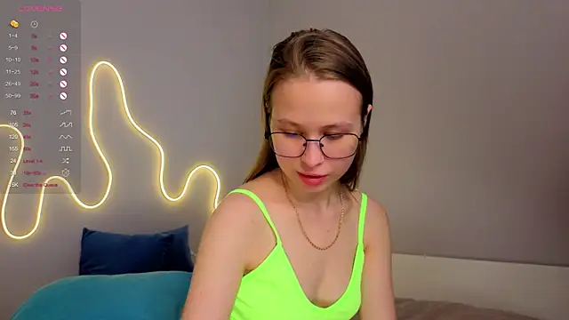Emma_dream_: онлайн-секс-чат