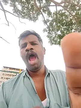 Paramkeerthi – Naživo XXX chat