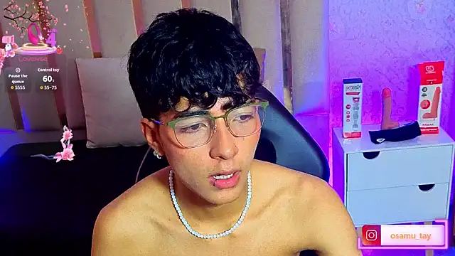 osamu_tay Adlı Modelin Canlı XXX Sohbeti