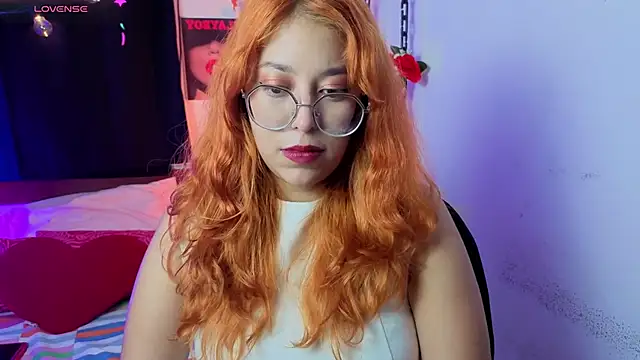 _Moon_Johnson's Live XXX Chat