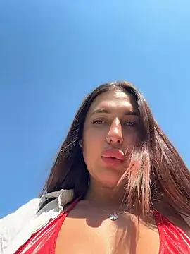 AleksandraRich Chat XXX in diretta