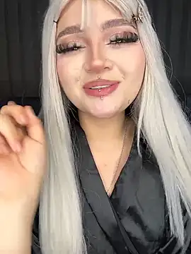 Chat XXX ao vivo de lya_nekko_