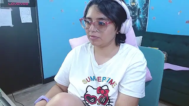 ohmysqueak's Live XXX Chat
