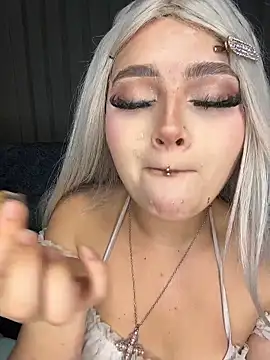 lya_nekko_のライブXXXチャット