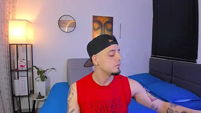 alejandro_calderon1 라이브 XXX 채팅