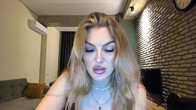 fifteenpoem – Live XXX-chat