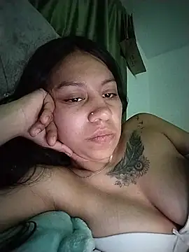 Tiphanydirty3 élő XXX-chatje