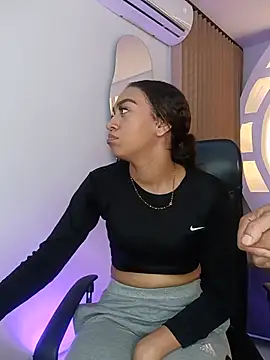 Chatroom XXX en direct de ritzabeth_daniel
