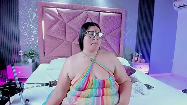 Chat +18 de Amanda-Cruz ao vivo
