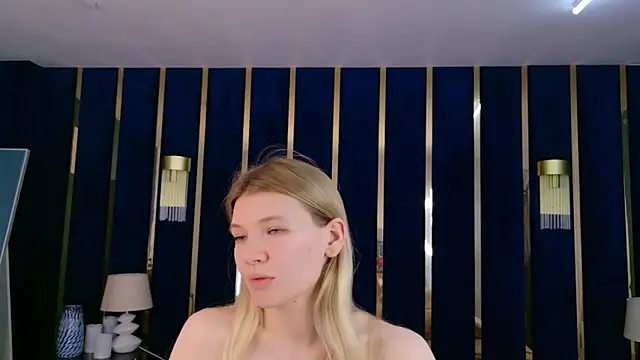 Chat +18 de Vivien_Hans ao vivo
