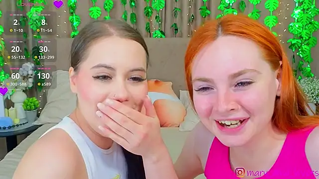 Mary_Dina Chat XXX in diretta
