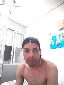 Chat +18 de morenazomamon ao vivo