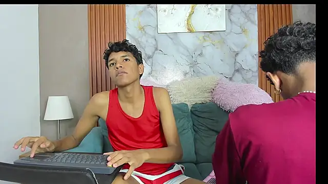 Czat XXX na żywo – BOUL_GUYS