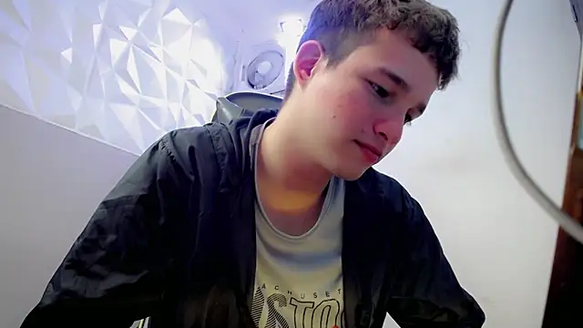 Czat XXX na żywo – El_rubioo_
