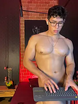 Chat +18 de GrayAndrews ao vivo
