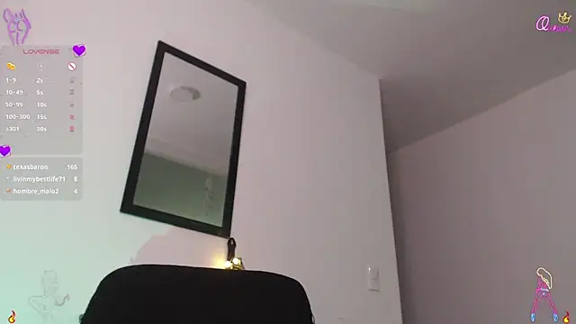 scarlett_diamond11's Live XXX Chat