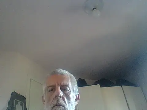Chat XXX Live PierPesaroX