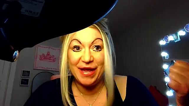 Czat XXX na żywo – Jenna8888