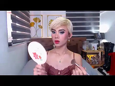 Онлайн чат XXX JuicyCockThea