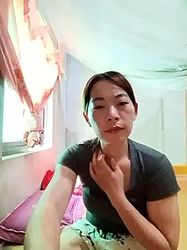 Chat XXX Live -Trinina-