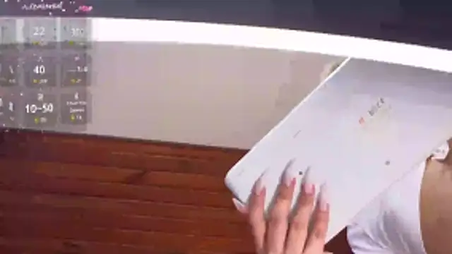 Angel-dragun Live XXX-chat