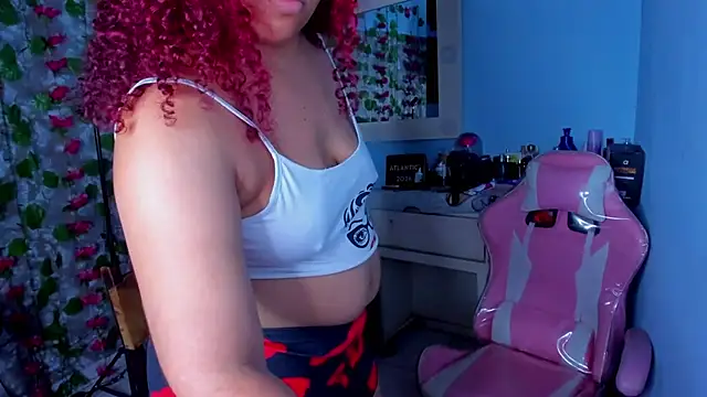 Chat +18 de AngelaCoffee ao vivo
