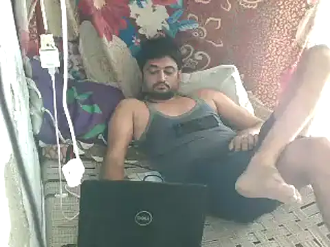 Chat +18 de ROCOGUJUBULL ao vivo