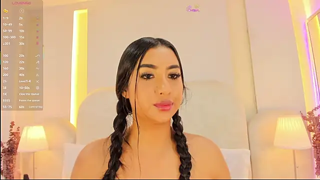 SalomeeBell Chat XXX in diretta