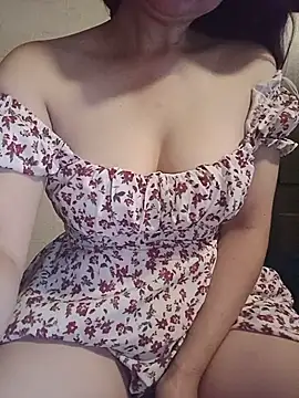 KITTEN-10 Live XXX-chat