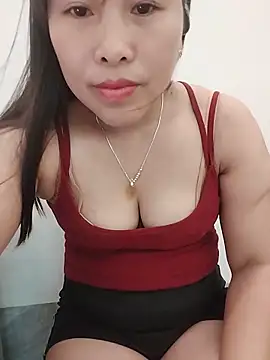 Kelly-sex69 Adlı Modelin Canlı XXX Sohbeti