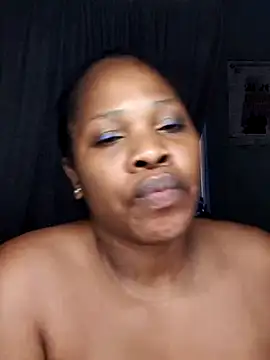 kim24242 Chat XXX live