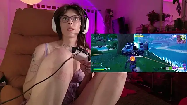 Chat +18 de GennaJames ao vivo