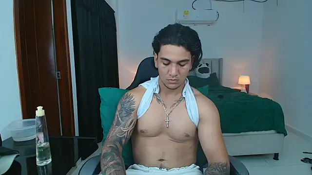XXX chat uživo modela Mrbig_maximo