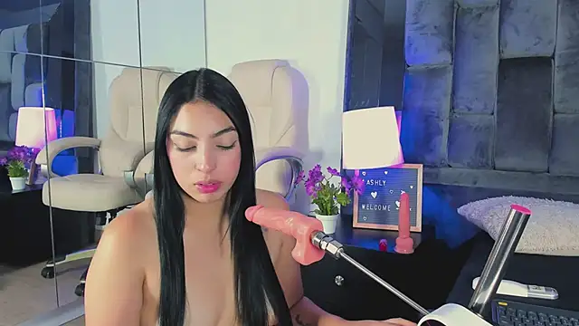 XXX chat uživo modela Ashly_bloom_
