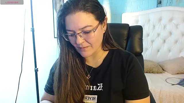Chat +18 de MsJossie ao vivo