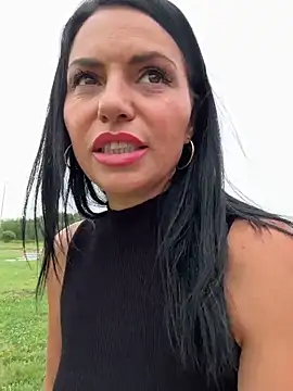 Chat +18 de KimKelly13 ao vivo