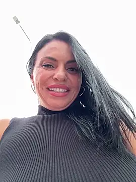 Chatroom XXX en direct de KimKelly13