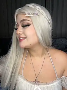lya_nekko_ Adlı Modelin Canlı XXX Sohbeti