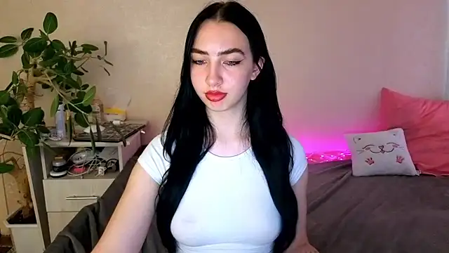 Chat +18 de WildKittenX_ ao vivo