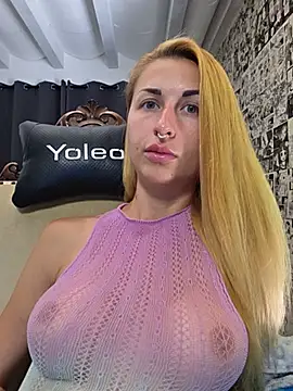 kylie_blck's Live XXX Chat
