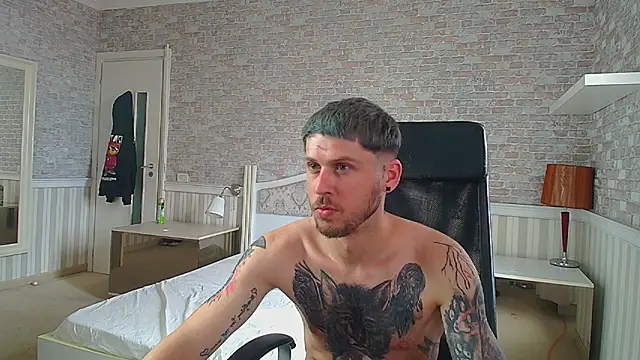 Chat XXX en directo de JonahShaw