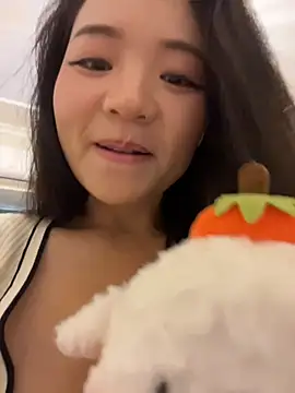 xiaochengzi505 XXX чат на живо