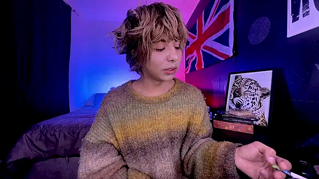 Aronn_44's Live XXX Chat