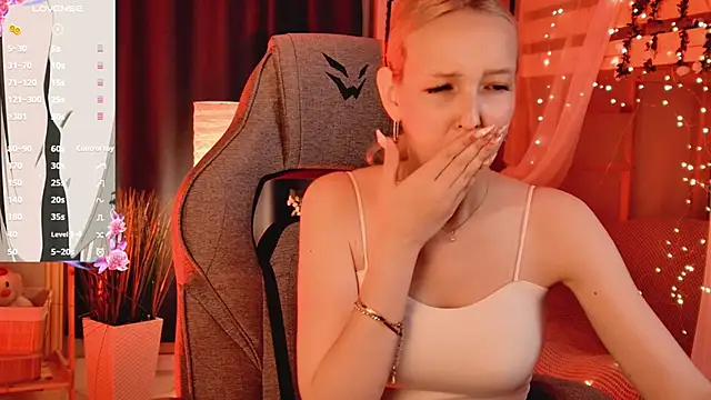 Chatroom XXX en direct de MaoqiBeverly